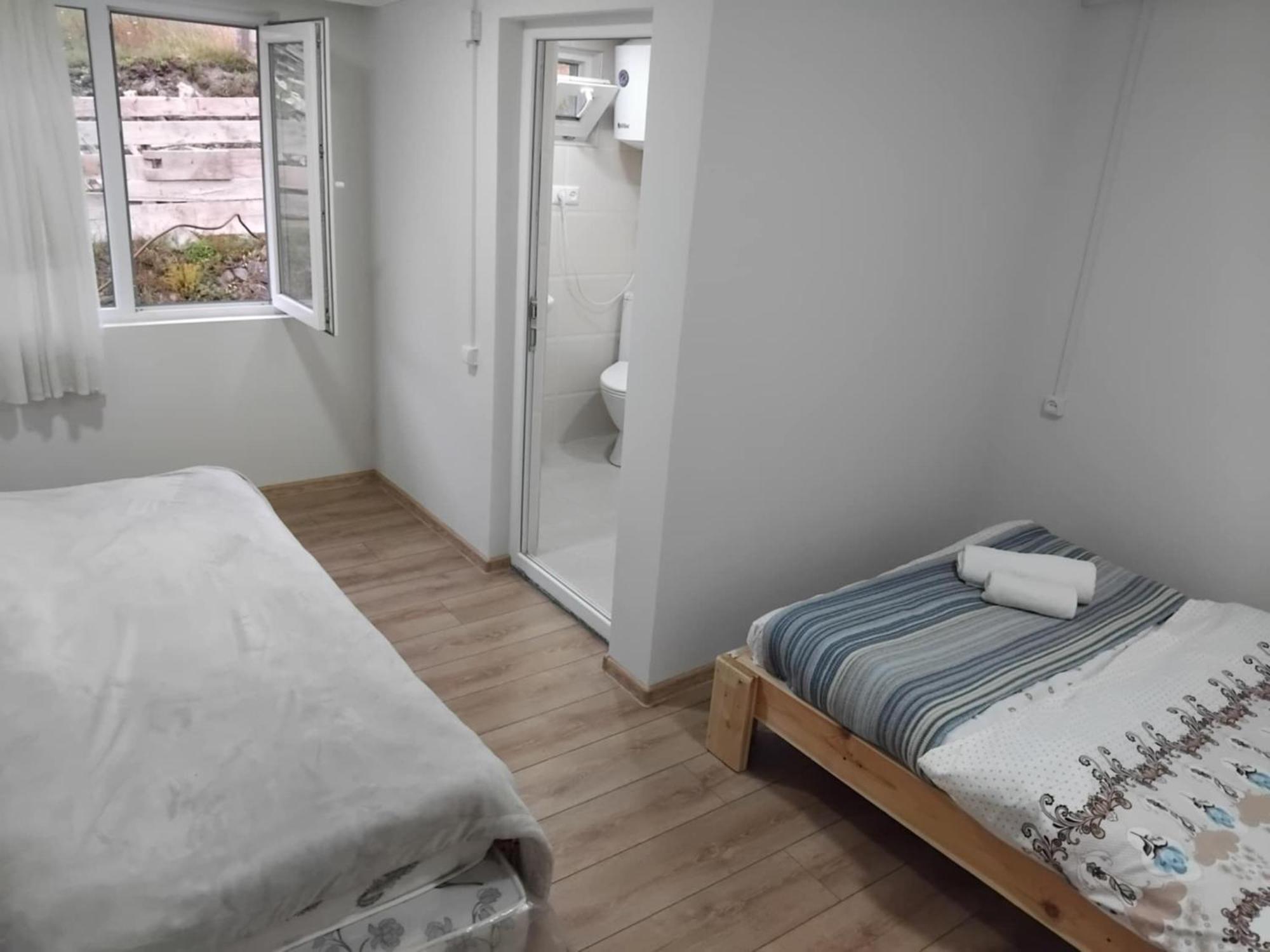 Tebdi Qor, Warm Home Местія Екстер'єр фото