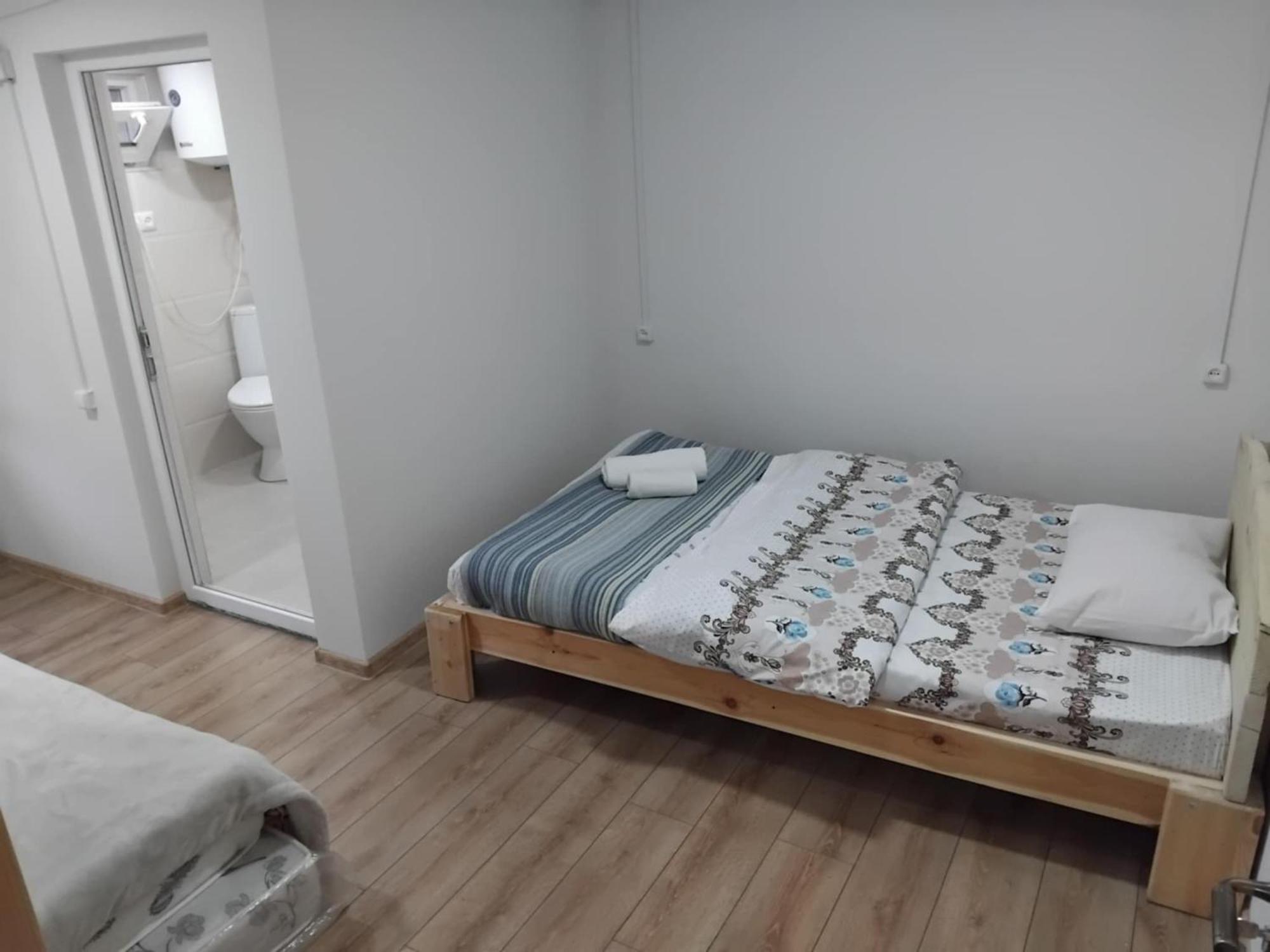 Tebdi Qor, Warm Home Местія Екстер'єр фото